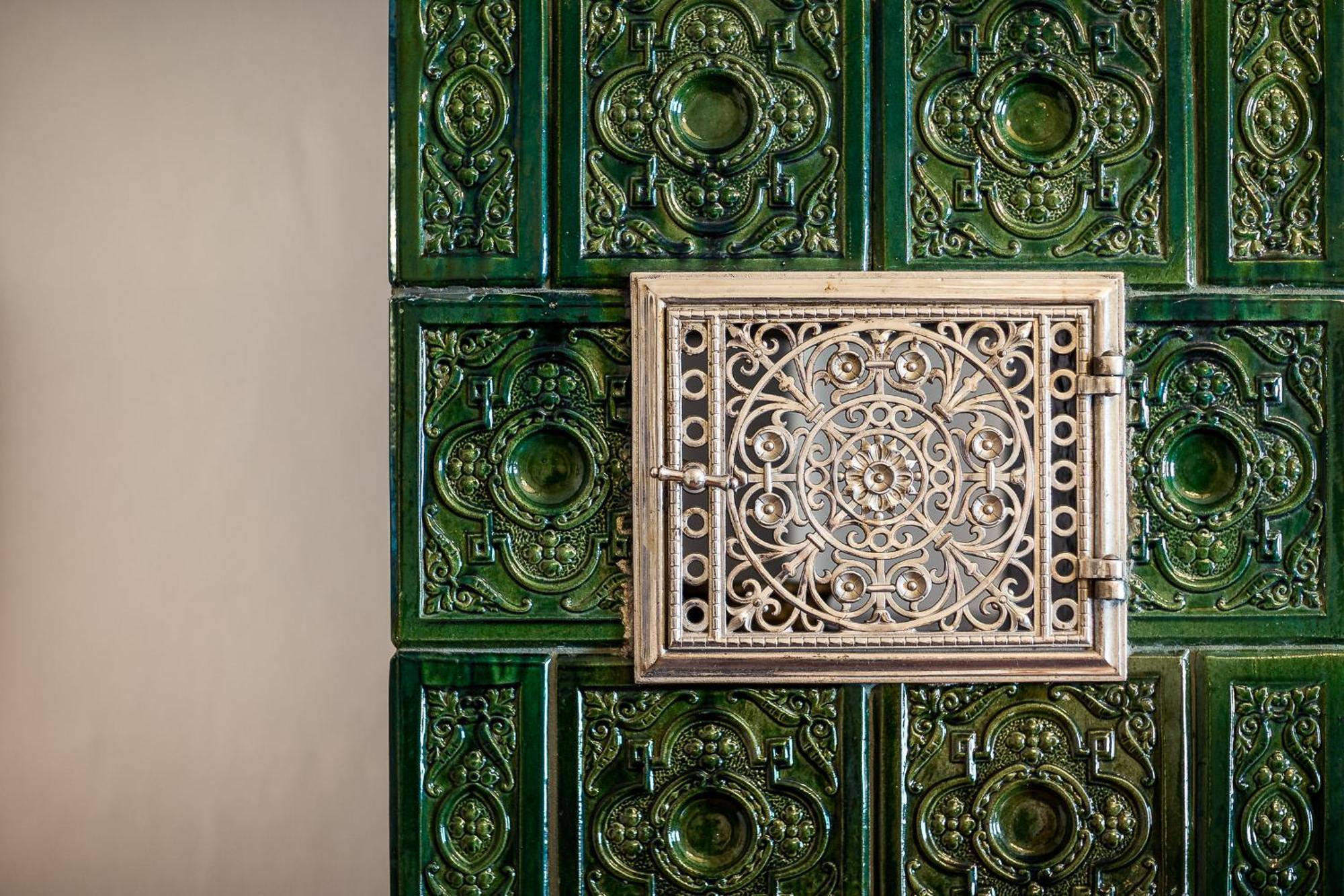 Romantik Hotel Jagdhof Caldaro Bagian luar foto